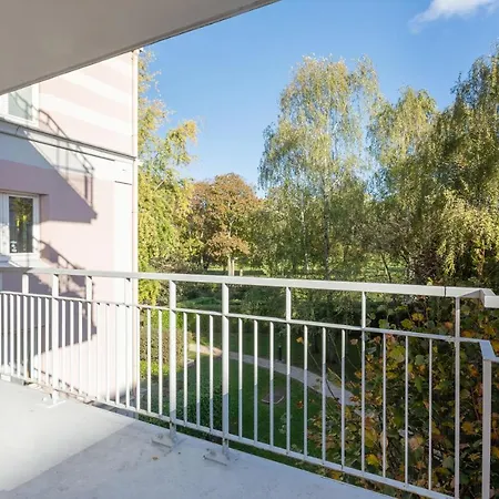 La Nuit En Rose - 3 - Balcon Apartment L'Hay-les-Roses